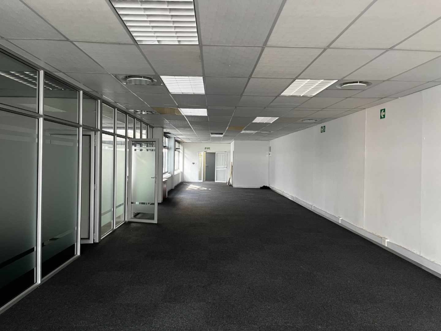 To Let commercial Property for Rent in Milnerton Western Cape